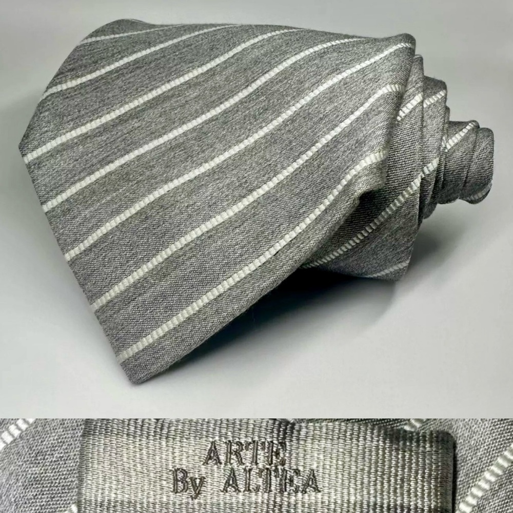 LNWOT Untipped LONG Arte by Aleta Gray Striped 100% Silk Classic Tie 61” 4”